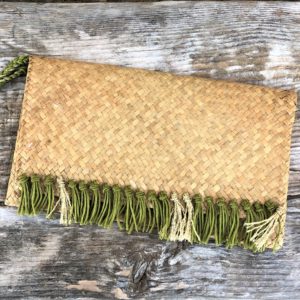 pochette en raphia 1