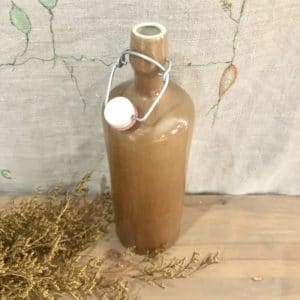 bouteille en gres marron 2