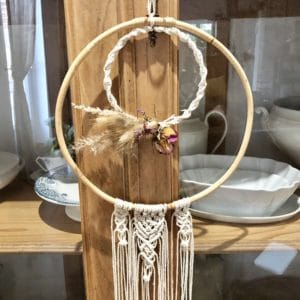 couronne macrame et fleurs sechees 2