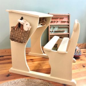 ancien bureau d'écolier 2